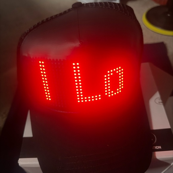 Black LED Hat - Picture 7 of 9